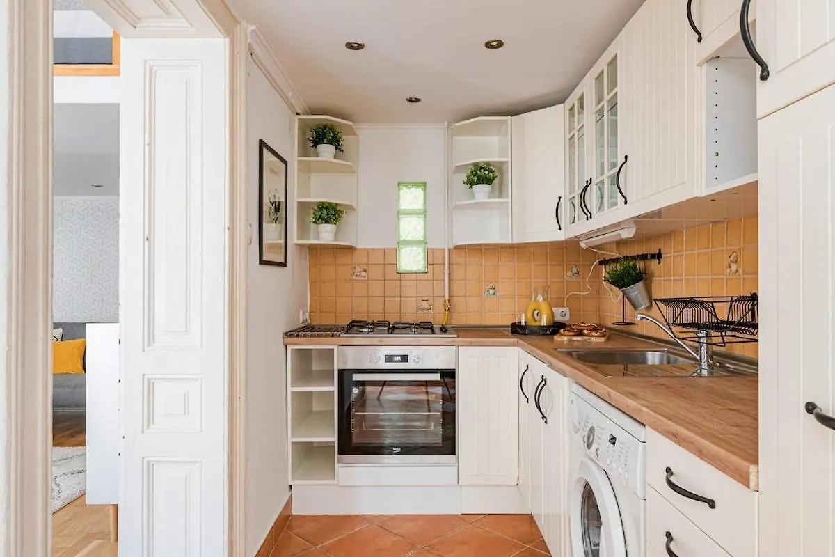 Cosy Studio Apartment In The Heart Of Budapest Hungary
